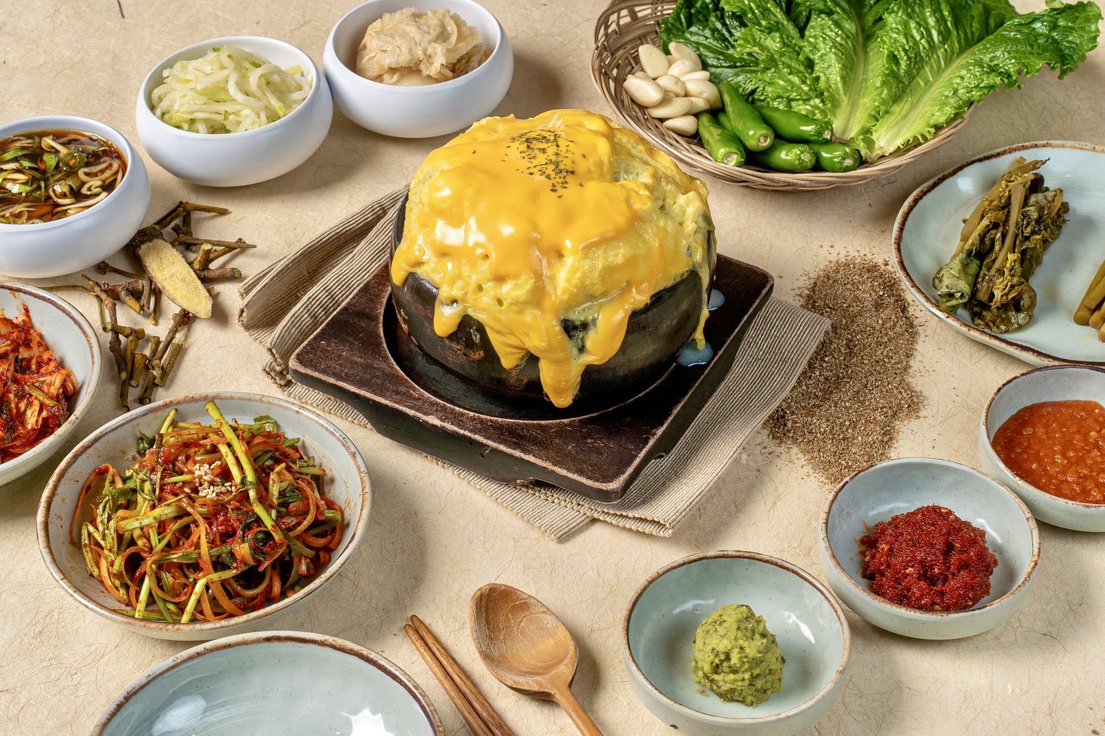 폭탄 치즈 계란찜 — 산솔 신논현점 Instagram · Sansol Sinnonhyeon Korean BBQ preview 7